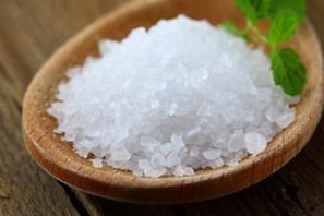 Sůl na plísně nehtů